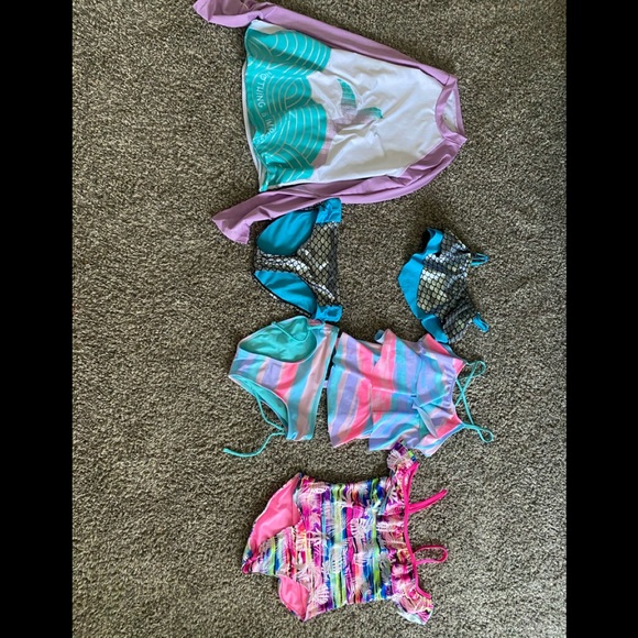 GIRLS SWIM BUNDLE !! - Picture 1 of 10
